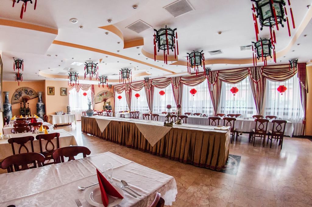 Hotel Pekin Władysławowo Extérieur photo